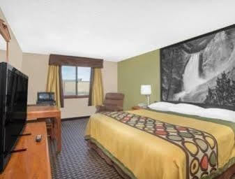 Super 8 By Wyndham Riverton Ngoại thất bức ảnh